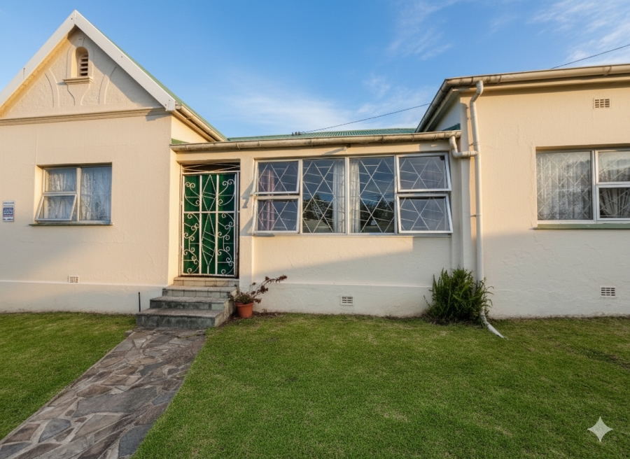 5 Bedroom Property for Sale in Cambridge West Eastern Cape